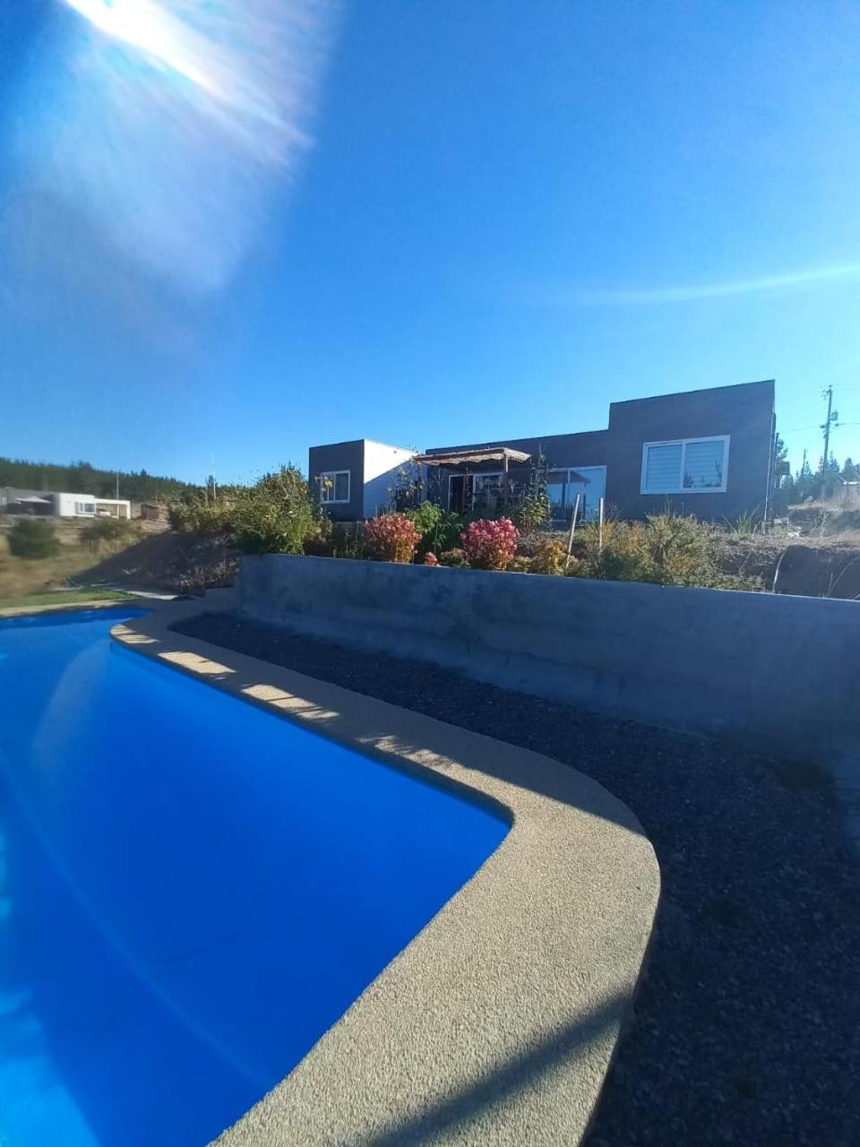 Linda Casa En *