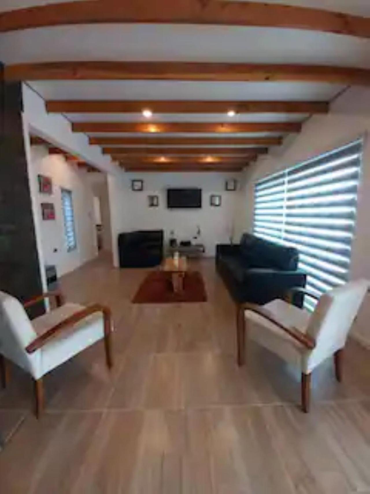 Linda Casa En